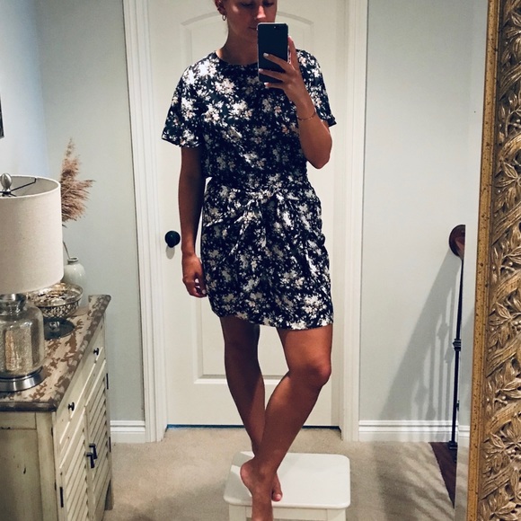 Club Monaco Floral Set (skirt and top) - Picture 12 of 15